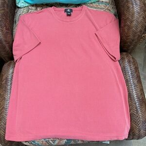 Calvin Klein men’s casual top. EUC